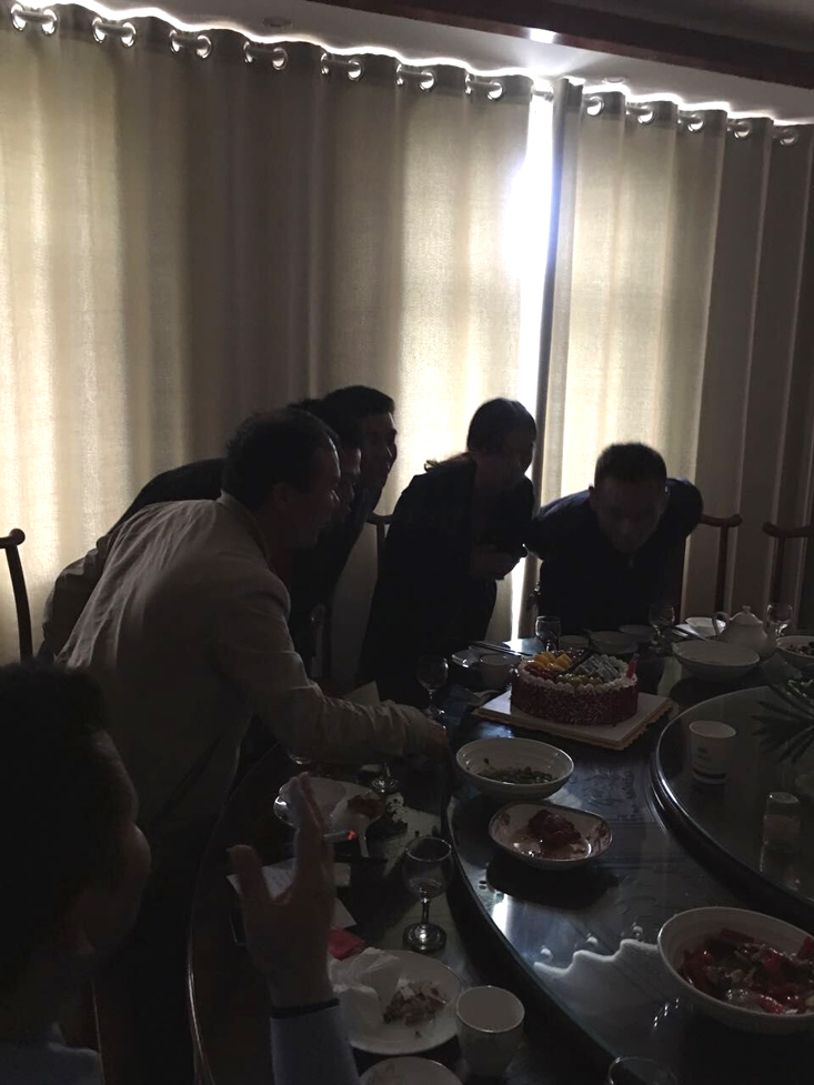 9、10月份員工生日風(fēng)采